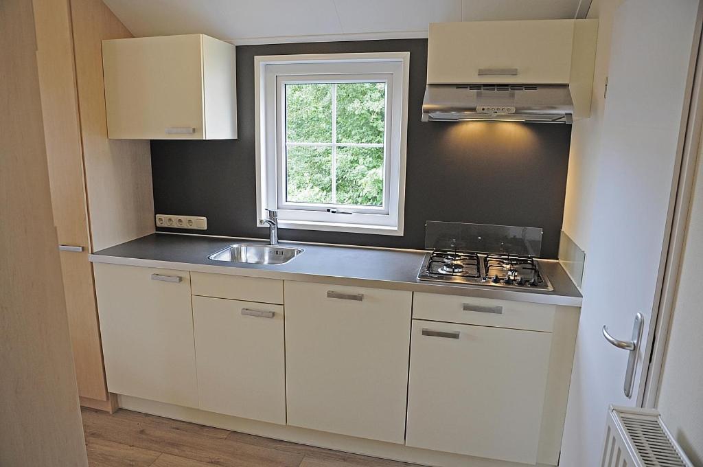 Lodge 6 Personen Camping De Molenhof Reutum Екстер'єр фото